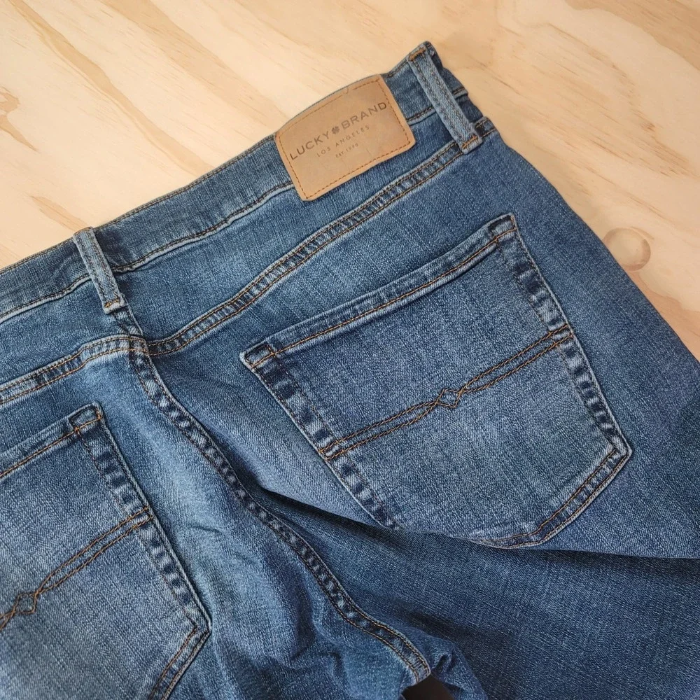 Lucky Brand 363 Vintage Straight‎ Jeans Mens 38x30 Blue Excellent Stretch Denim